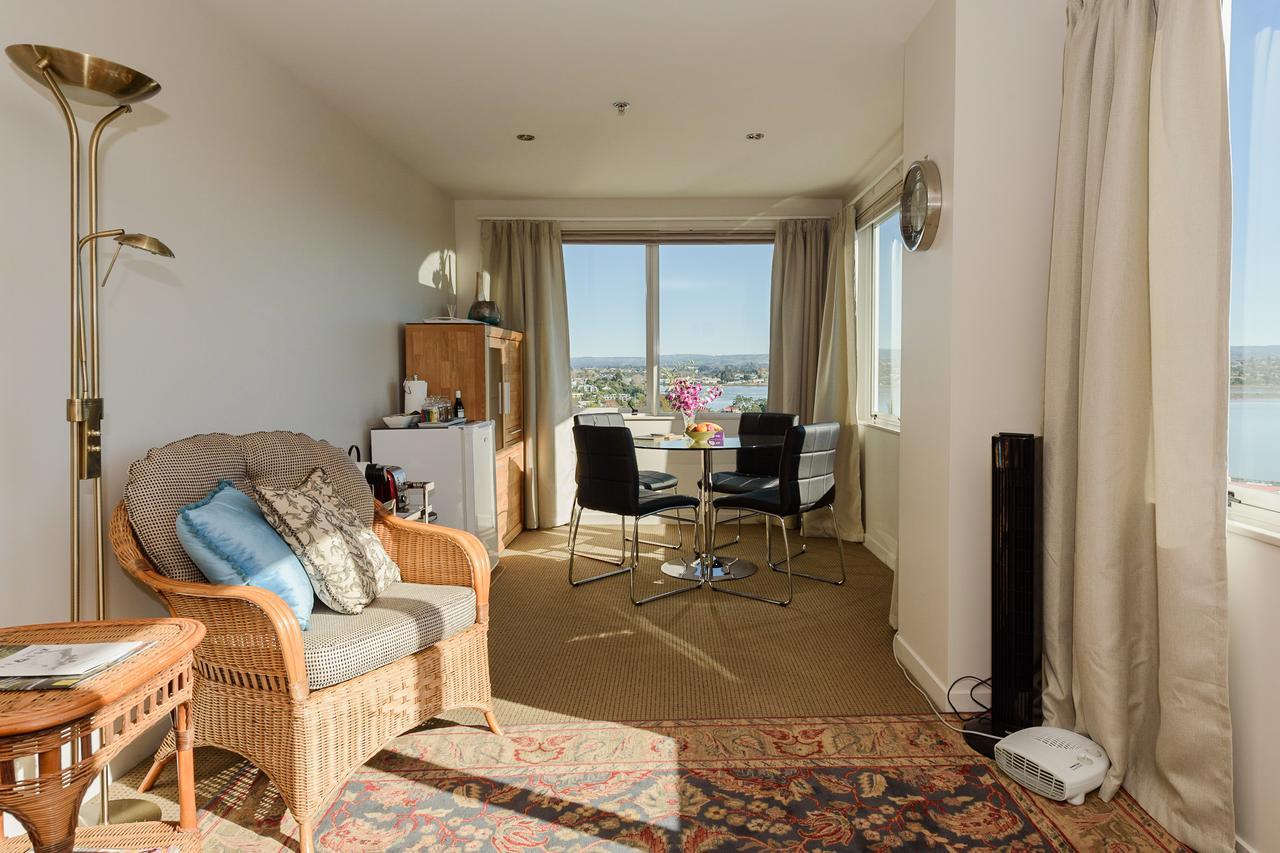 Top Of The Town Bed & Breakfast Tauranga Exterior foto